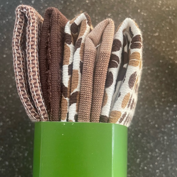 LAST SET!!! ♠️Kate Spade Kitchen Towels - Espresso - Picture 7 of 9